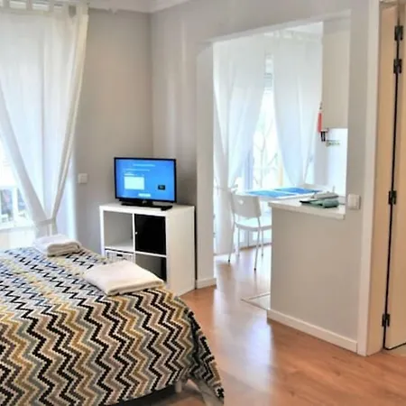 Downtown Apartment-expo18 Daire Lisboa